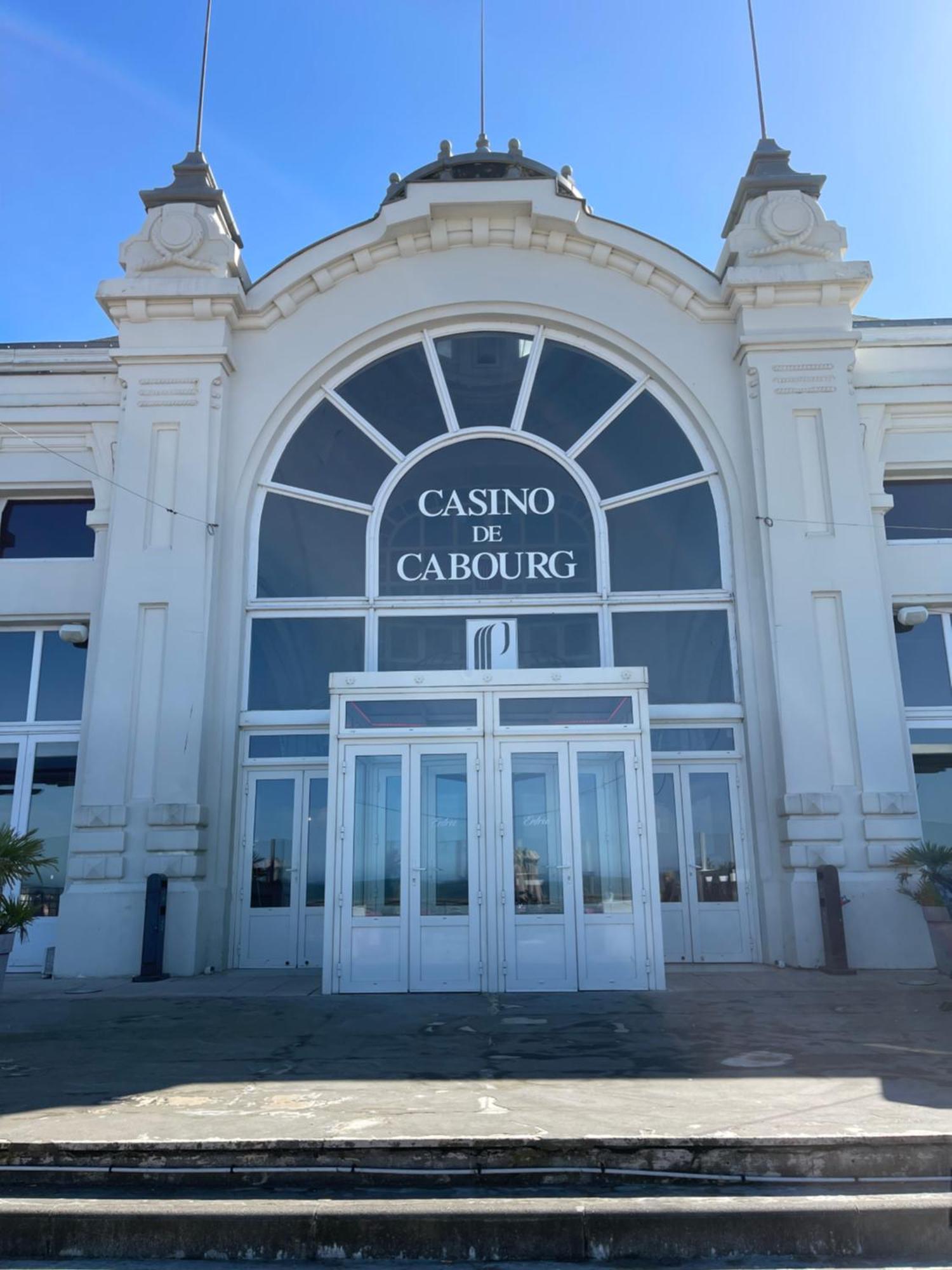 Pressoir De La Mare Superhote 12 Minutes De Cabourg Goustranville Экстерьер фото
